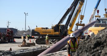 Water Line Relocation for Norfolk’s Elizabeth River Tunnel Project Norfolk’s Elizabeth River Tunnel Project