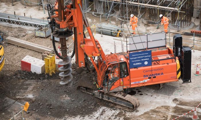 World First as HS2 Trials Dual-fuel Piling Rig in London | TBM: Tunnel ...