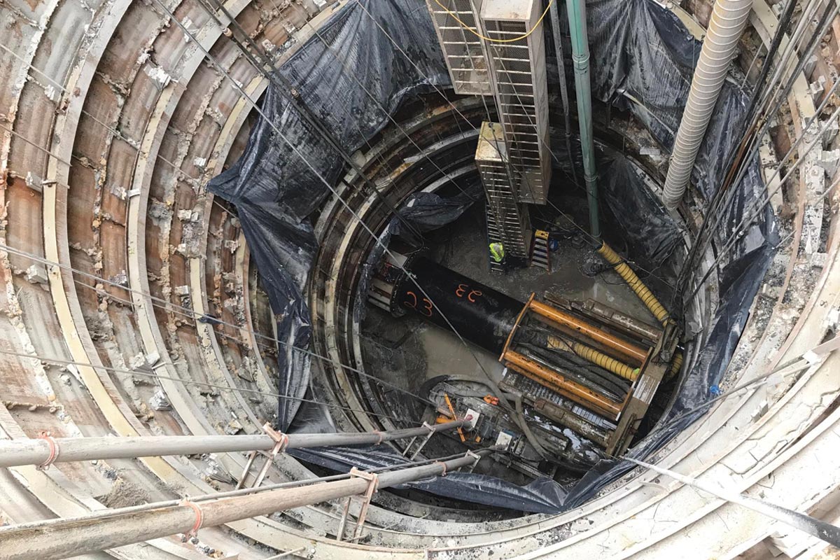 Microtunneling Karstic